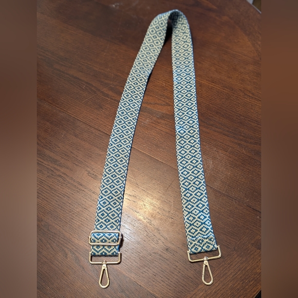 Woven Wide Strap for Purse or Bag - Picture 3 of 3